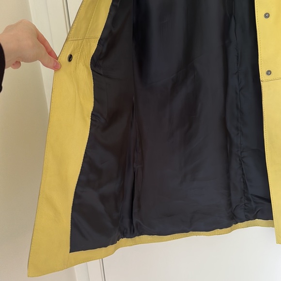 ♻️DONATED DEC. 2023♻️ 
Zara light yellow soft leather jacket size M - Picture 9 of 10
